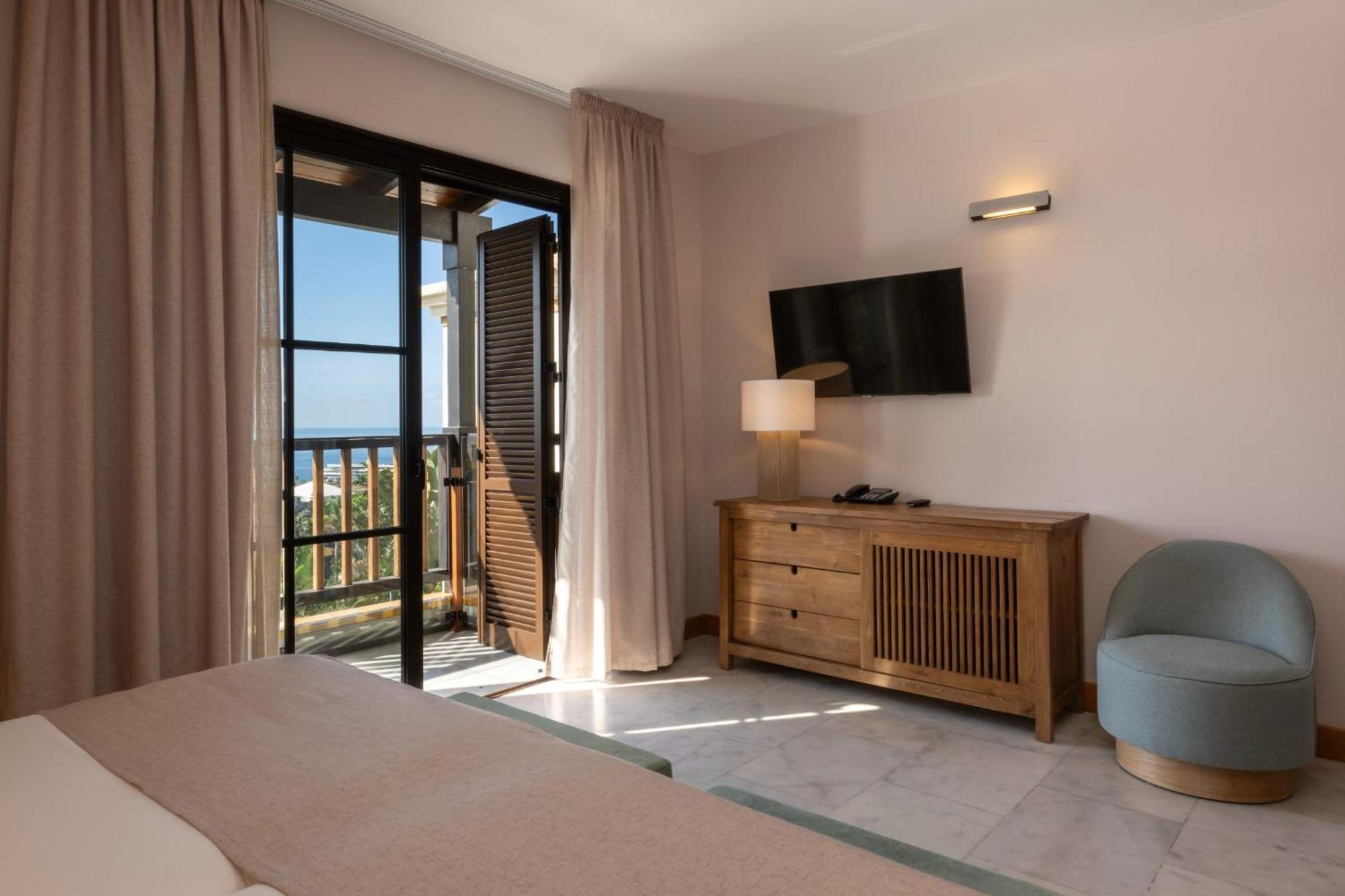 Hotel Suite Villa Maria アデヘ エクステリア 写真