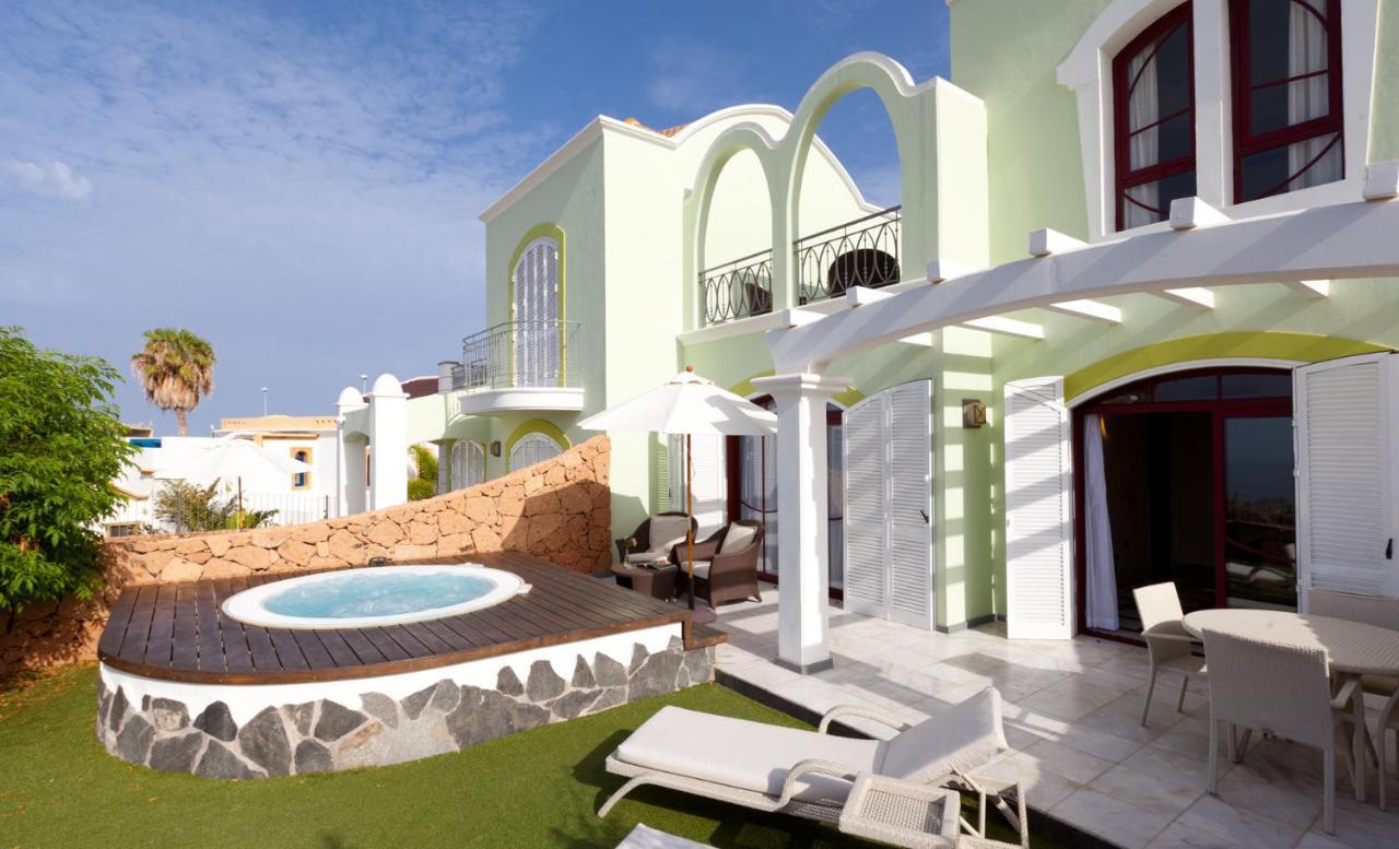 Hotel Suite Villa Maria アデヘ エクステリア 写真